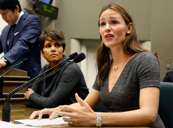 Halle Berry, Jennifer Garner Halle Berry, Jennifer Garner